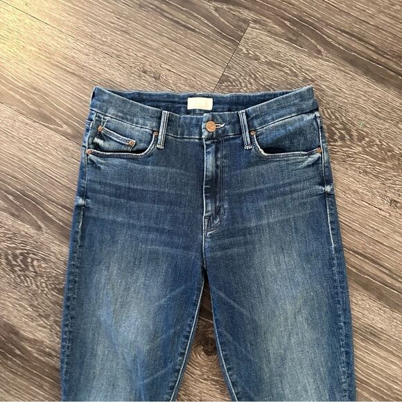 Mother The Looker in Groovin - Picture 3 of 7